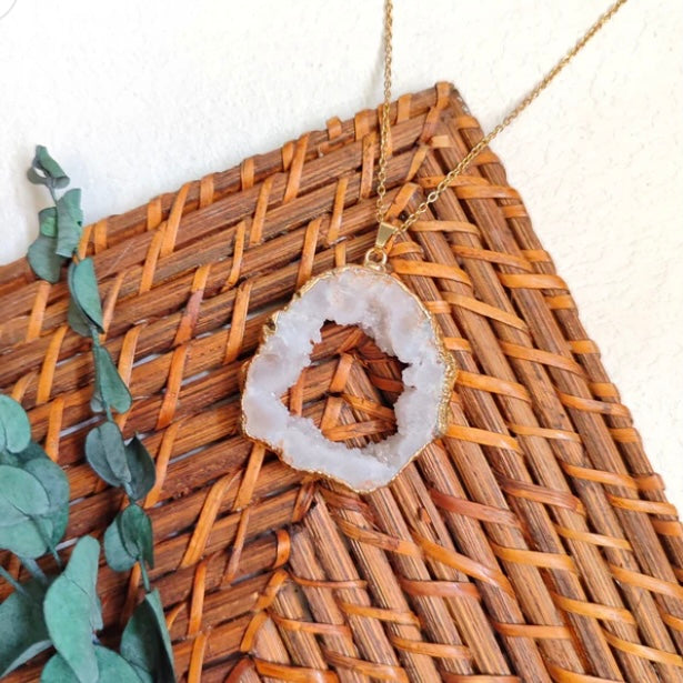 Druzy Agates Pendents