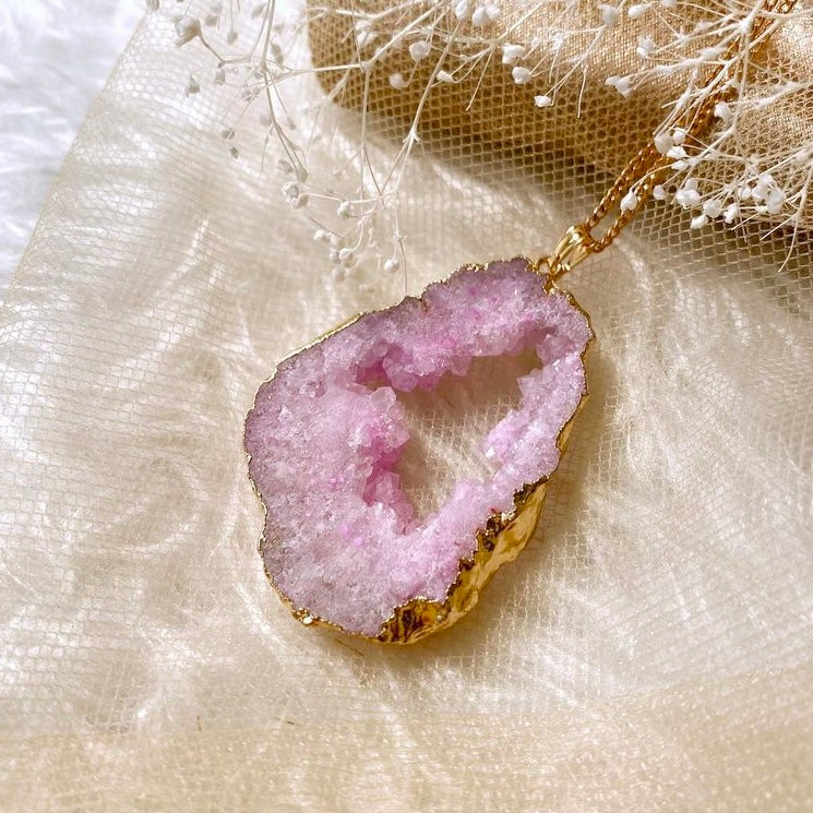Druzy Agates Pendents