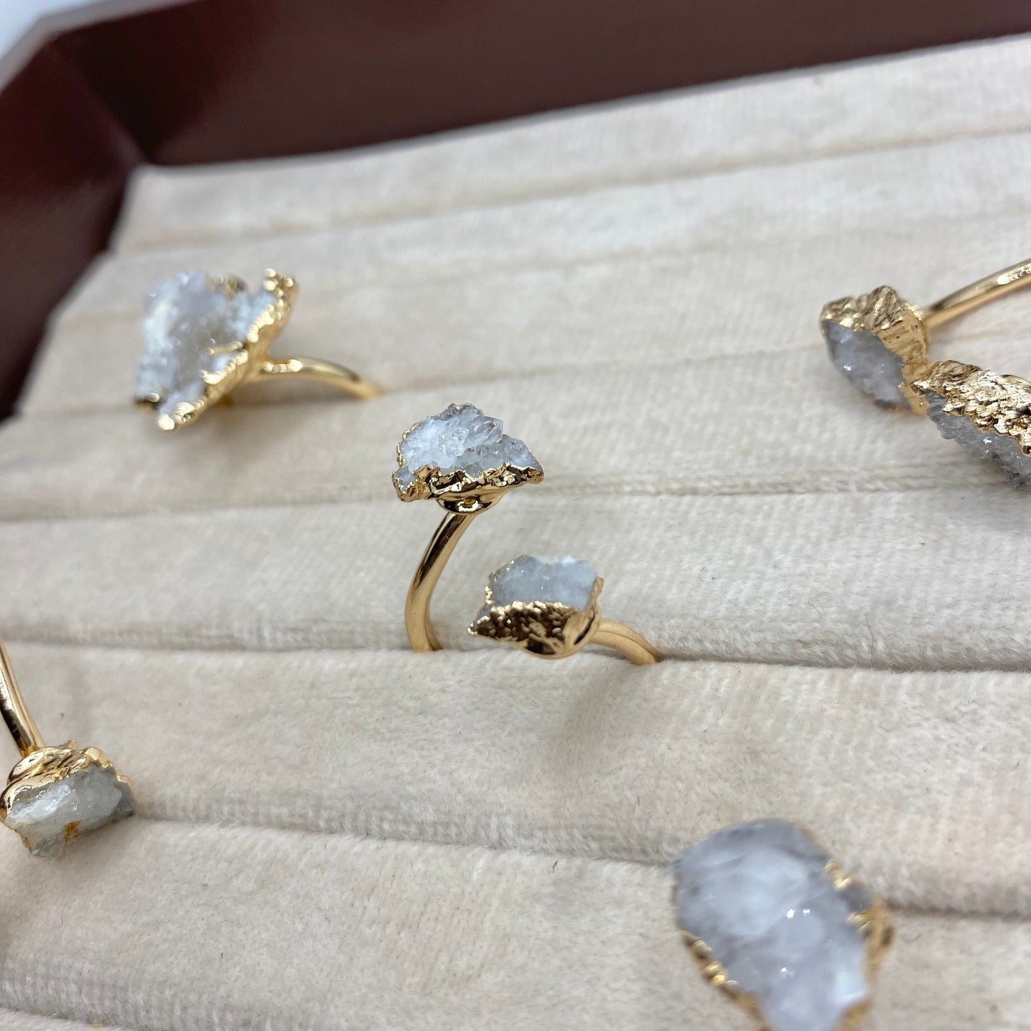 Druzy White Stone Ring - Adjustable