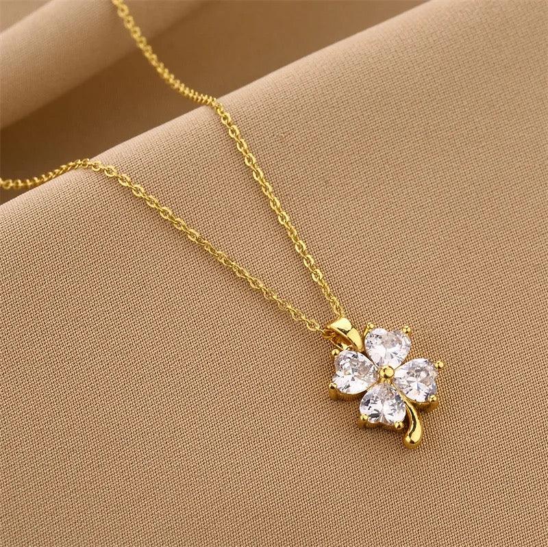 Clover Pendent Necklace - Sparkle Jewels