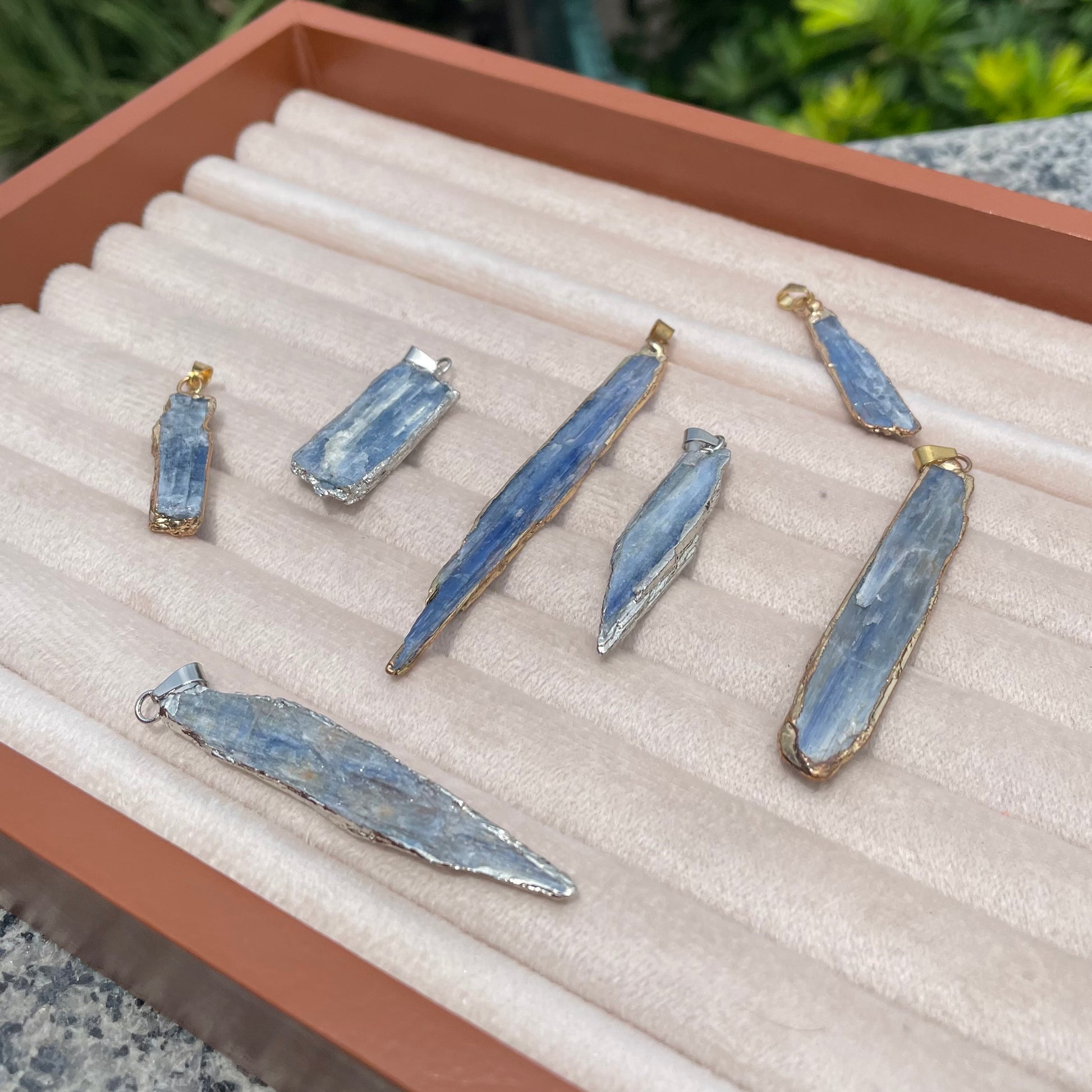 Blue kyanite Pendent