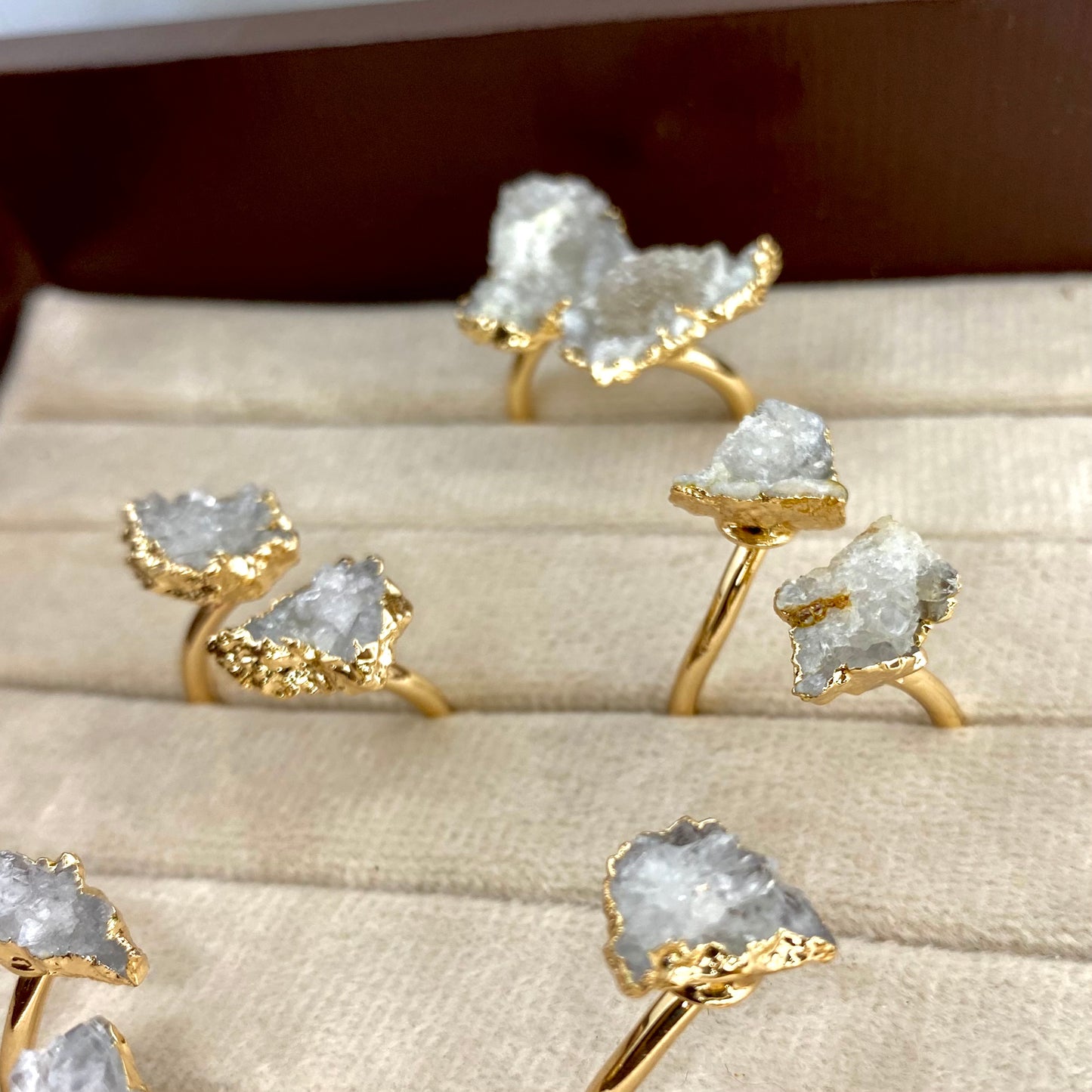 Druzy White Stone Ring - Adjustable